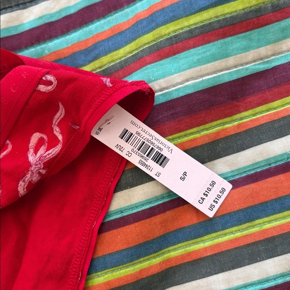 1-Victoria's Secret Red size, small new tags Bottoms with Bow Design - Picture 4 of 5